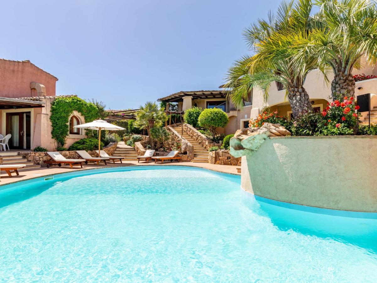 Holiday Home Corbezzolo 8 - Vista Village By Interhome Porto San Paolo  Buitenkant foto